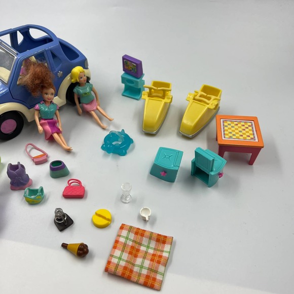 Vintage Lot Polly Pockets Y2K Retro Toys Car Picnic Set Miniature Dolls 2001 - Picture 13 of 13